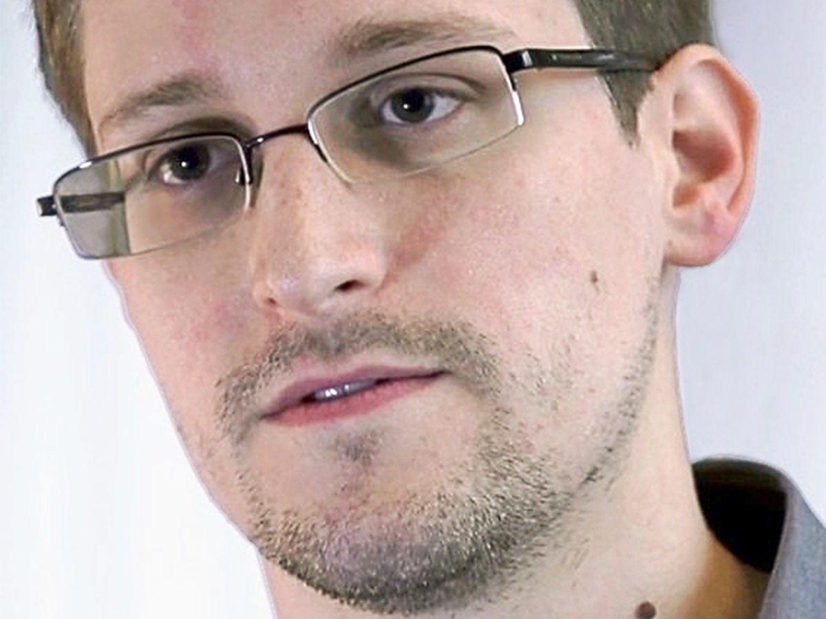 Portrait Edward Snowden
